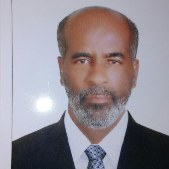 الاستاذ عمر باسلمة